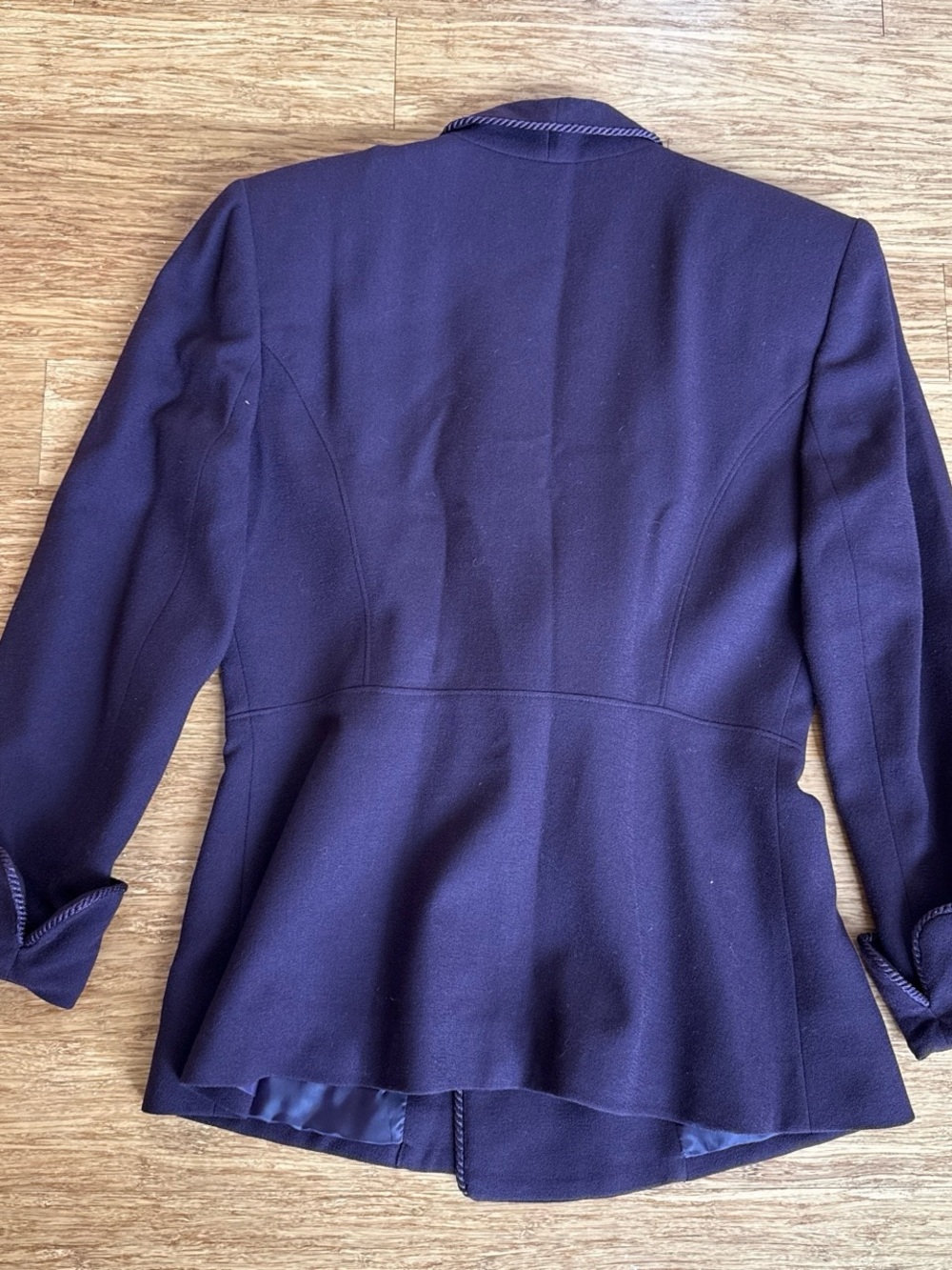 Dior women’s deep purple size 8 Double-Breasted wool Jacket - Picture 4 of 8